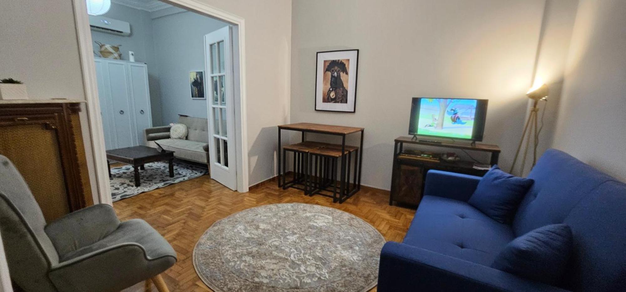 Apartment Cozy And Quiet , Convenient Location In Athens