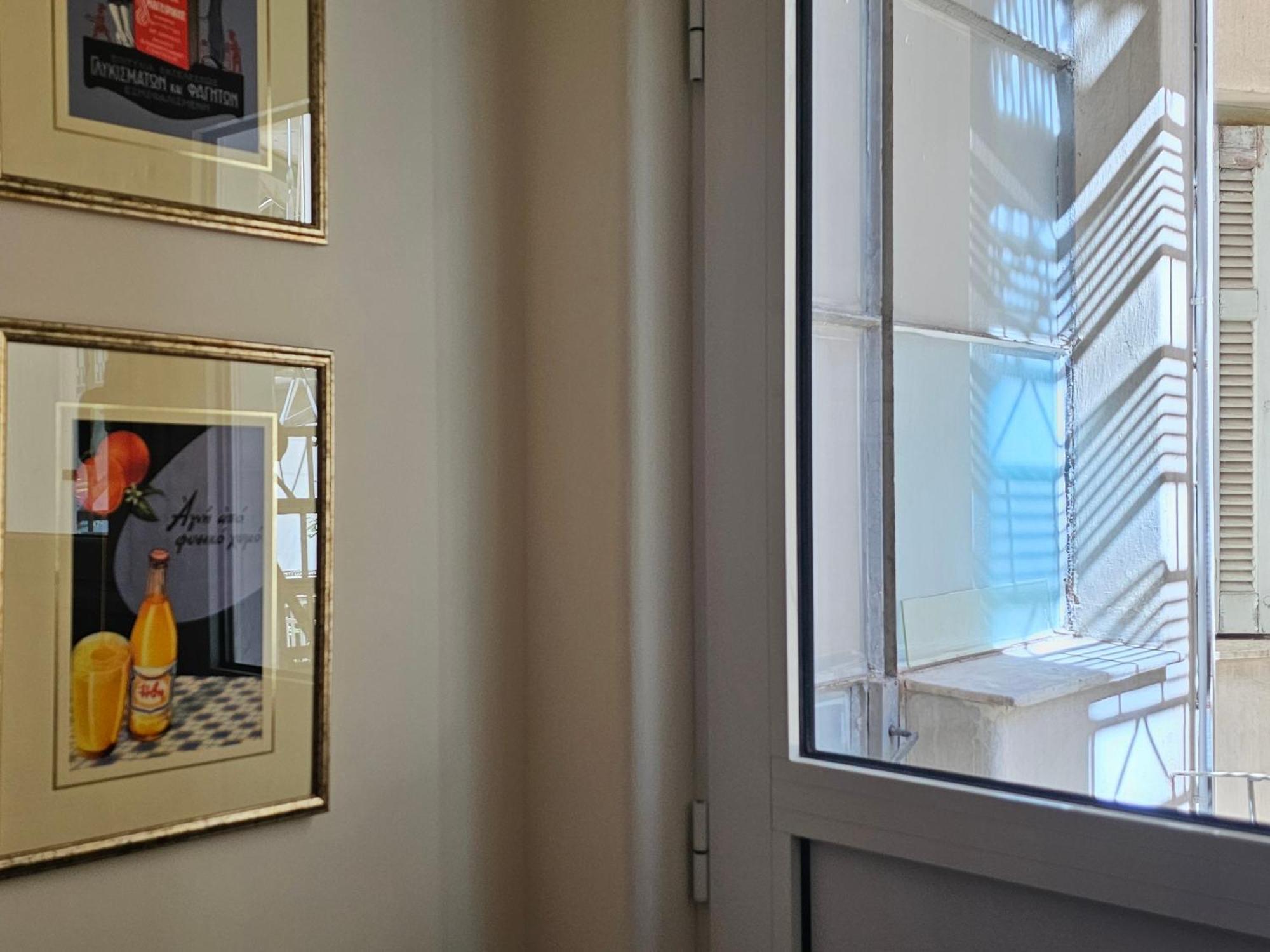 Cozy And Quiet , Convenient Location In Apartment